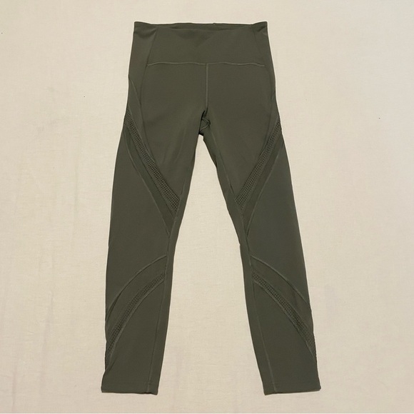 Lululemon Bootcamp Ready Tight Leggings Size 8 - Picture 14 of 15